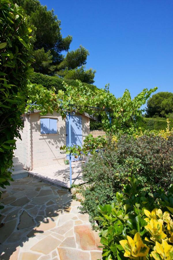 Villa Le Port D'Attache Vallauris Bagian luar foto