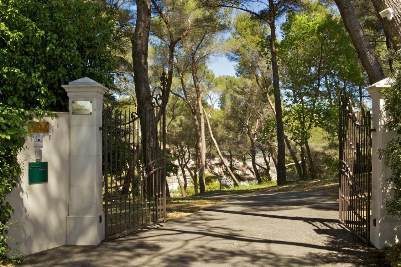 Villa Le Port D'Attache Vallauris Bagian luar foto