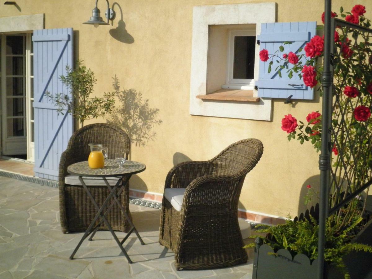 Villa Le Port D'Attache Vallauris Bagian luar foto